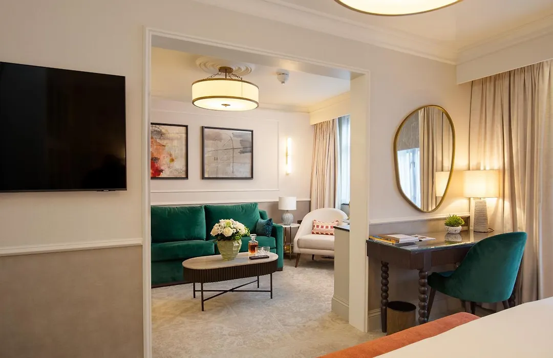 The Capital Hotel, Apartments & Townhouse - Small Luxury Hotels Of The World-1