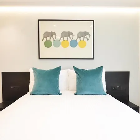 Stayprime Earls Court Serviced Apartments-3