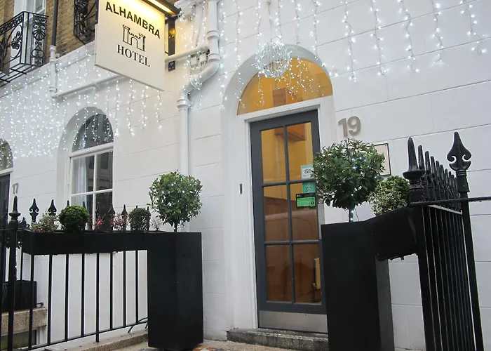 Günstiges Hotel: Alhambra Hotel