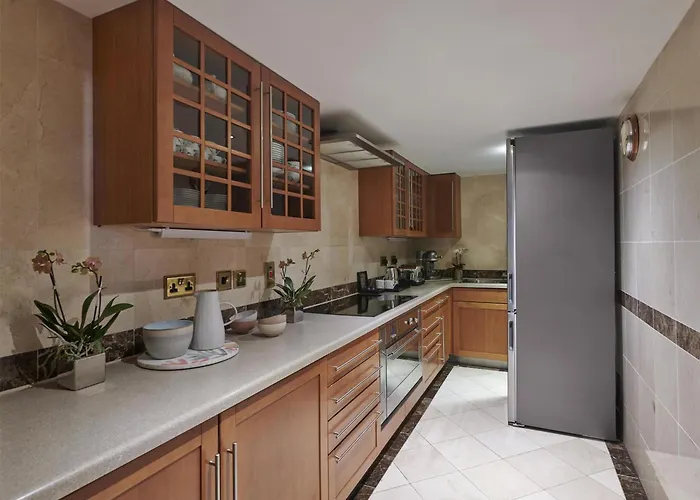 Romantic hotel: Hyatt Regency London - The Churchill